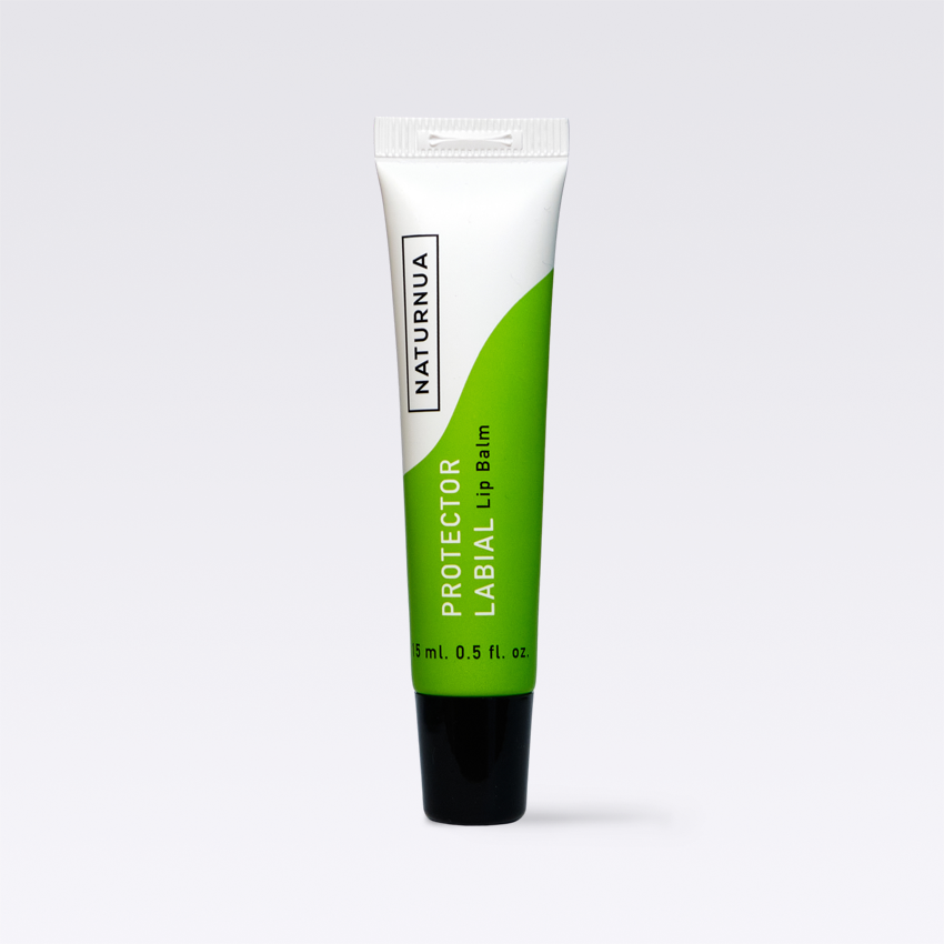 Protector labial Naturnua natural con manteca de karité y aceite de coco