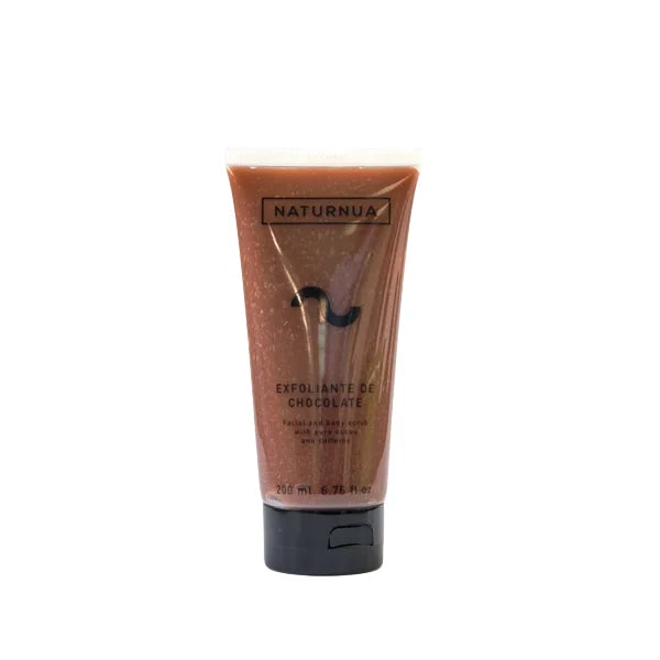 Exfoliante de chocolate Naturnua 200 ml para uso facial y corporal en casa